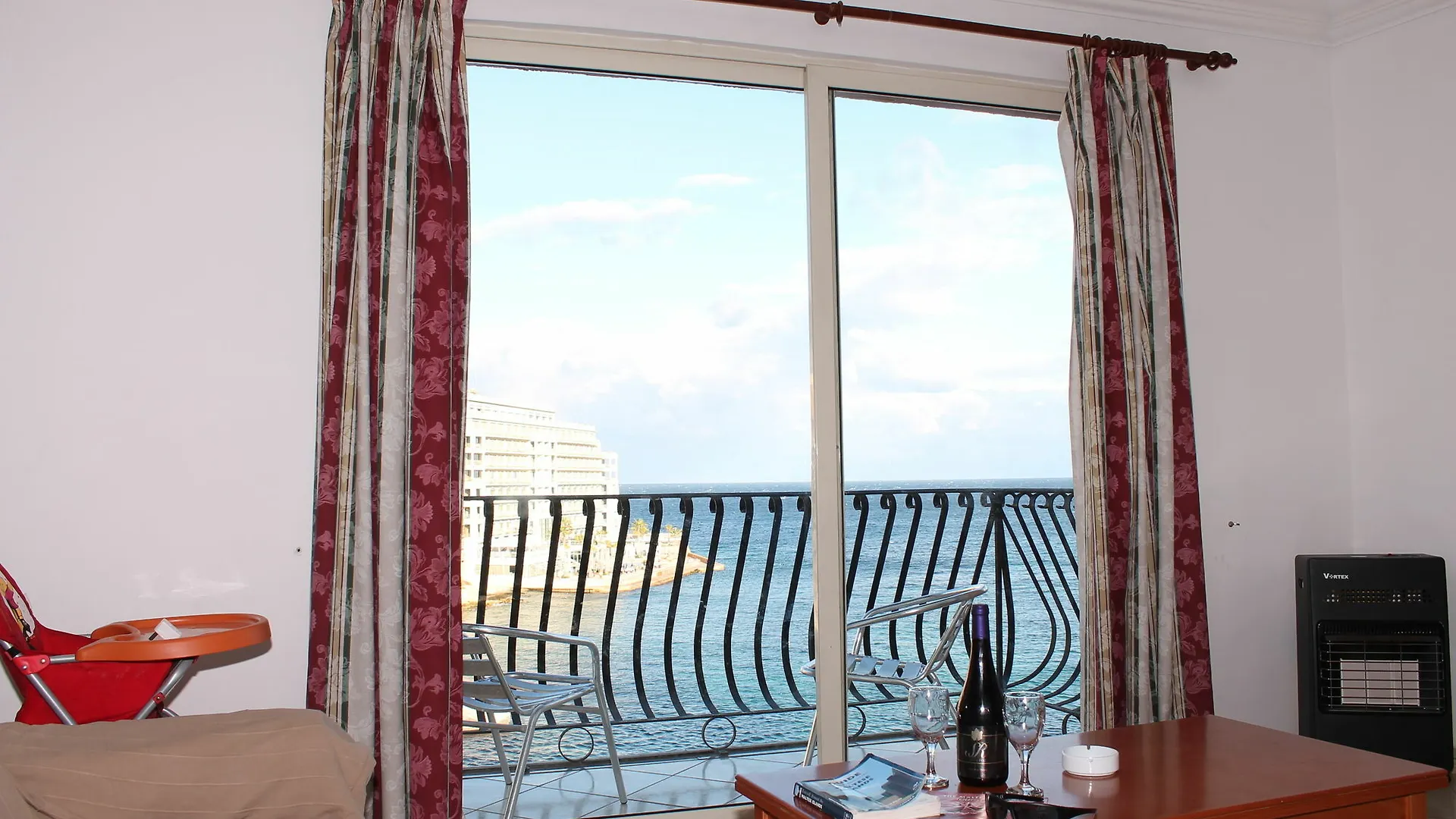 Morina Mansion Seafront Apartment Saint Julian's 0*,  Malta